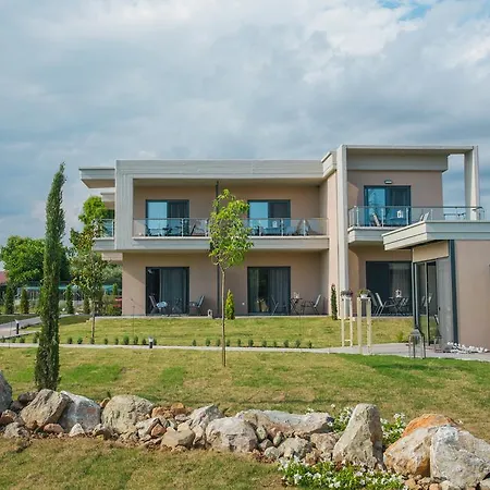 Olea Mare Kalyves Polygyrou