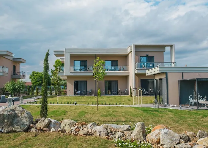 Olea Mare Kalyves Polygyrou